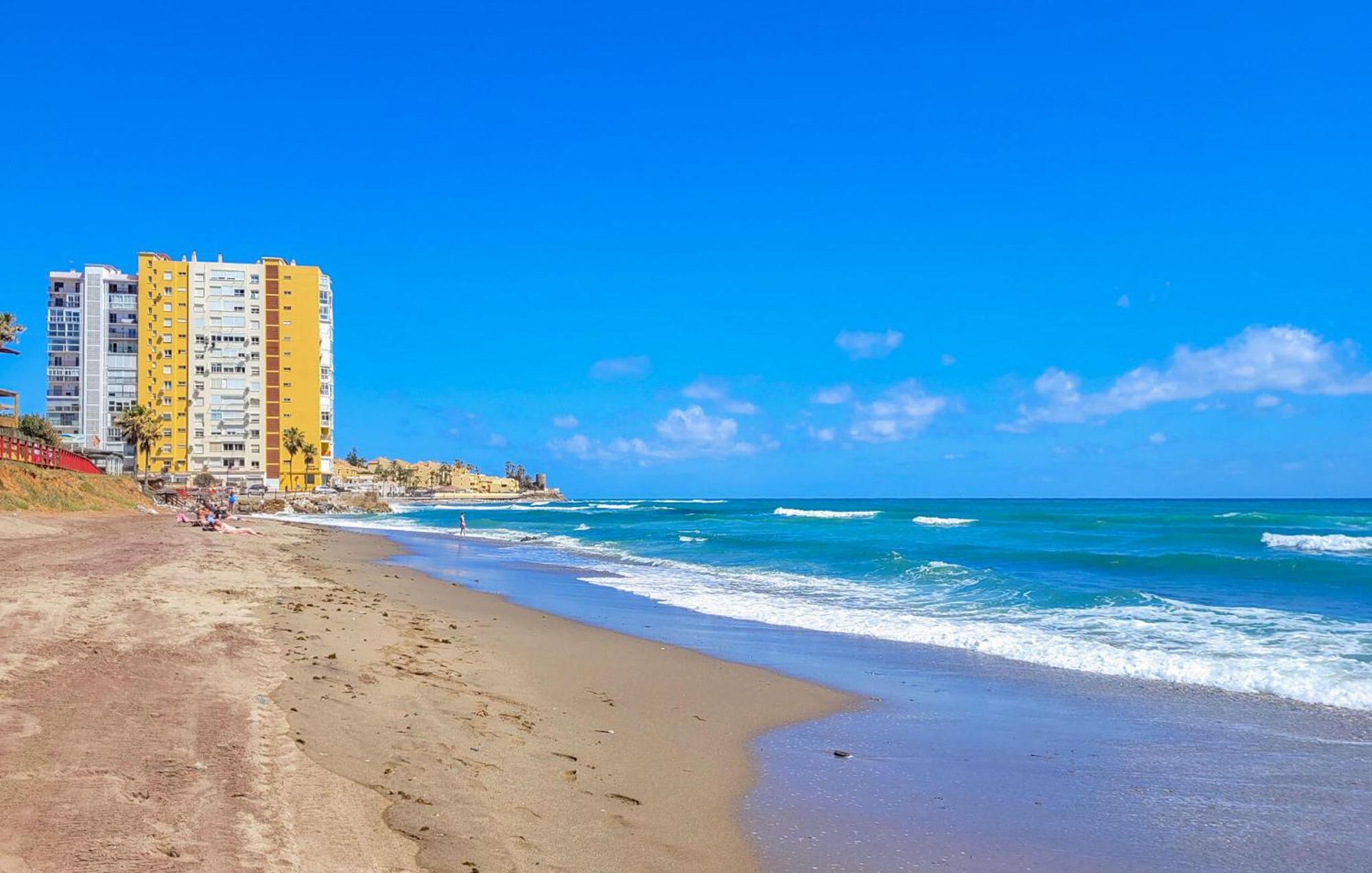 3 Bedroom Gorgeous Apartment In Calahonda Sitio de Calahonda Exterior foto